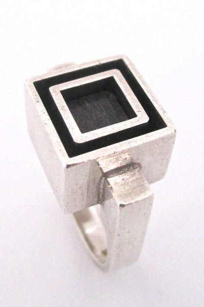 detail Alton Sweden vintage Scandinavian Modernist heavy silver & ebony ring