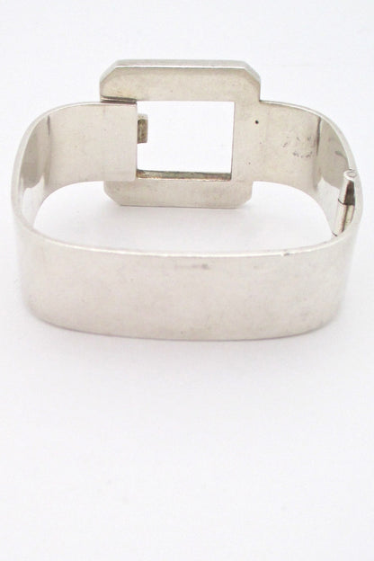 Puig Doria heavy silver buckle bracelet