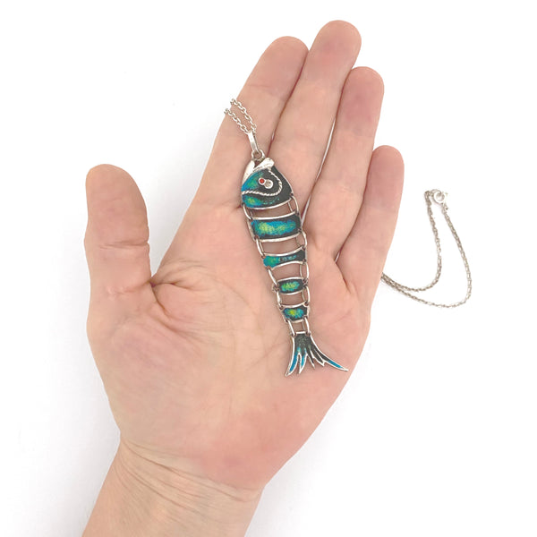 scale vintage silver enamel large articulated fish pendant necklace Italy Modernist jewelry design