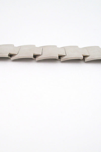 detail Georg Jensen Denmark vintage heavy silver bracelet # 73 by Sigvard Bernadotte 1938