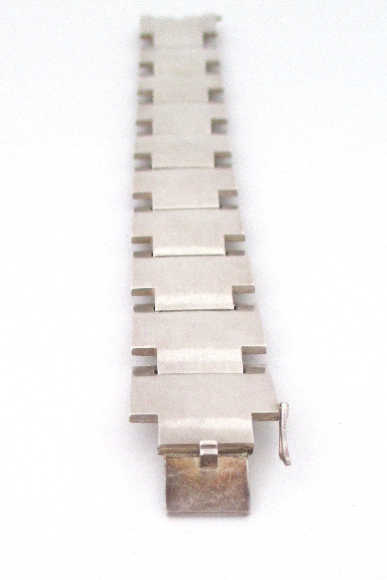 detail Georg Jensen Denmark vintage heavy silver bracelet # 73 by Sigvard Bernadotte 1938
