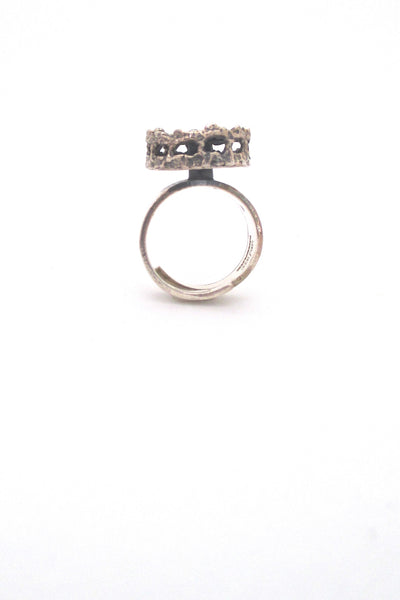 profile Pentti Sarpaneva for Turun Hopea Finland vintage sterling silver Pitsi ring