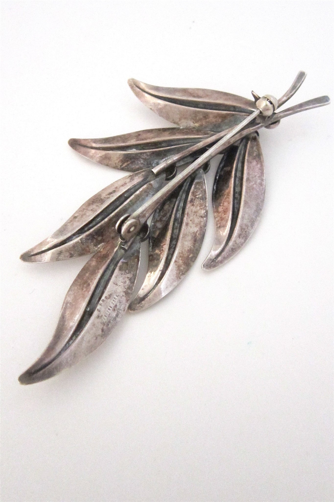 Niels Erik From large leaf brooch