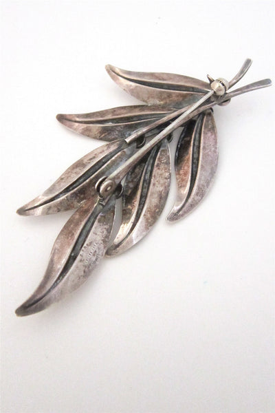 Niels Erik From large leaf brooch