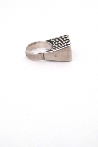 profile Franz Scheuerle Germany vintage silver ribbon large ring modernist design