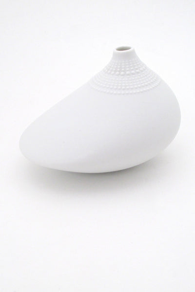 profile Rosenthal Pollo mid century porcelain vase by Tapio Wirkkala