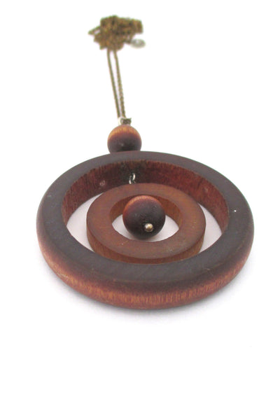 detail aarikka Finland large cognac dyed wood Scandinavian Modern kinetic pendant necklace