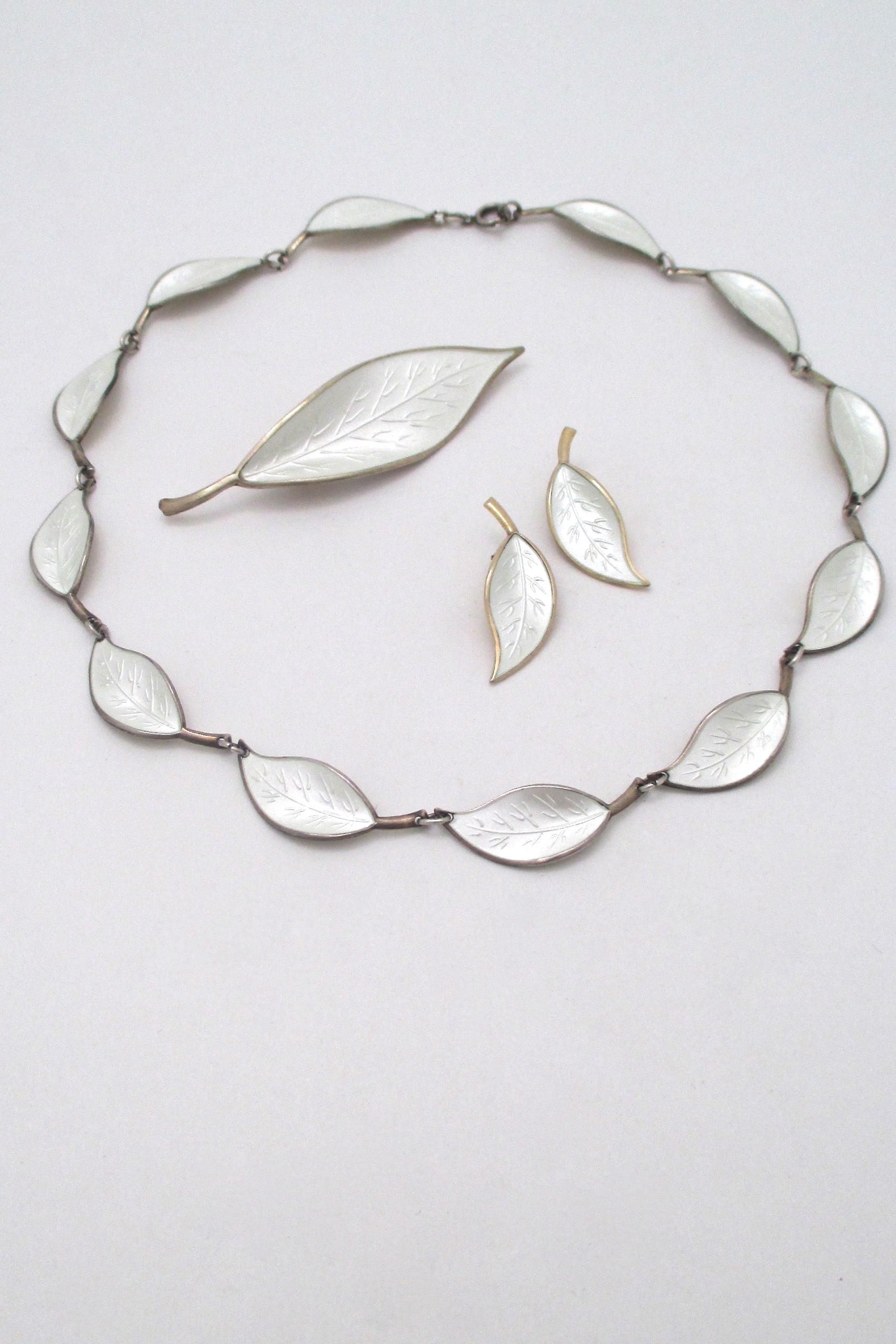 David Andersen vintage silver enamel leaf set Willy Winnaess Samantha Howard Vintage