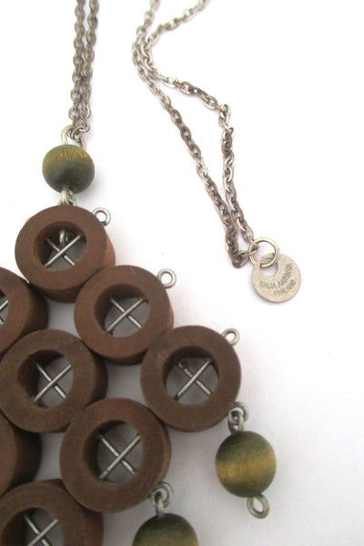 aarikka large green & tan kinetic pendant necklace
