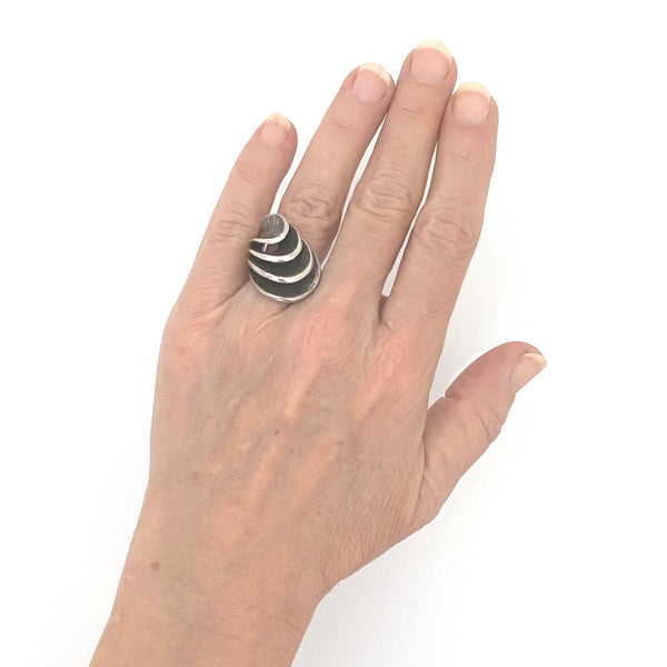 scale vintage textured openwork silver swirl wave ring Modernist jewelry design
