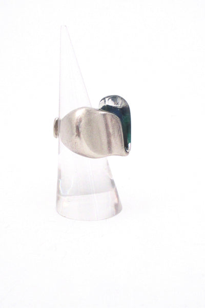detail Bjorn Weckstrom for Lapponia vintage silver acrylic Darinas Tear ring mid century Modernist design