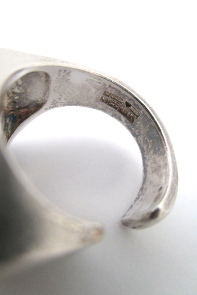 Bjorn Weckstrom, Lapponia 'Darina's Tear' ring