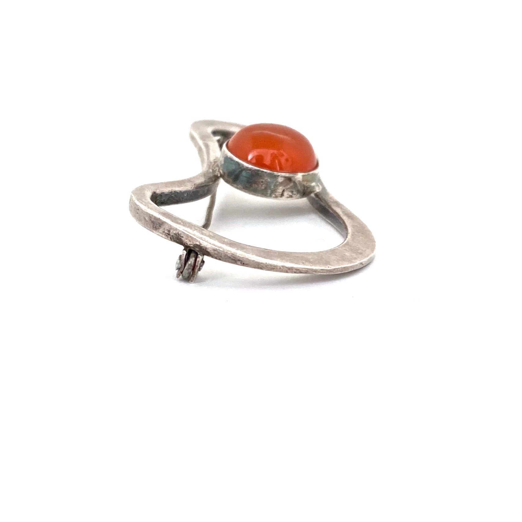 profile vintage Israeli large silver and carnelian brooch Modernist jewelry design