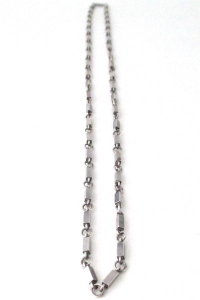 Arne_Johansen_Denmark_vintage_Scandinavian_Modernist_heavy_chain_necklaceArne_Johansen_Denmark_vintage_Scandinavian_Modernist_long_heavy_chain
