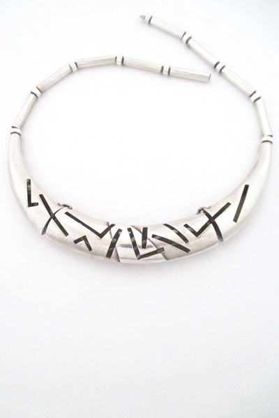 Lapponia Finland vintage heavy silver hinged choker necklace post modern design