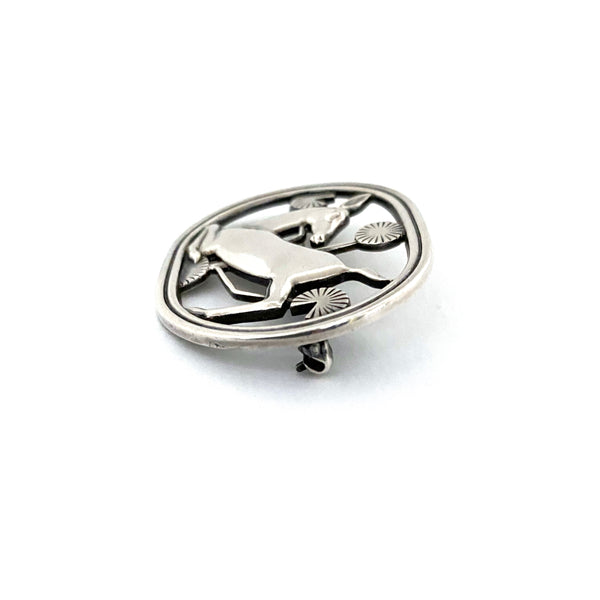 detail Georg Jensen Denmark vintage silver kneeling deer brooch 256 Arno Malinowski 1942 Scandinavian Modernist jewelry design