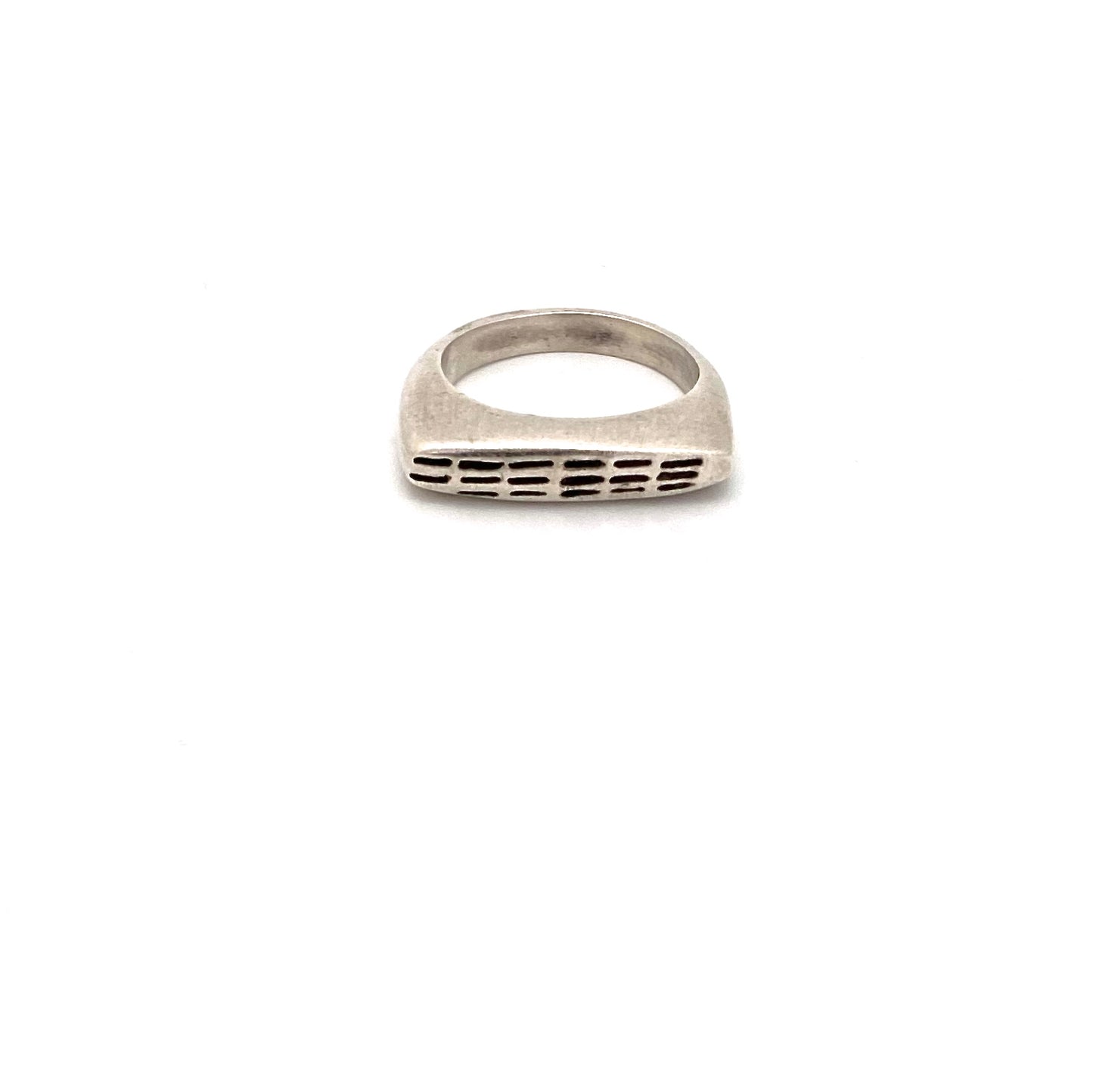 Lisa Jenks vintage silver ring