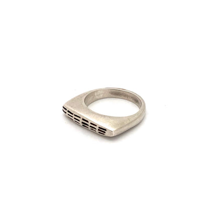 Lisa Jenks vintage silver ring