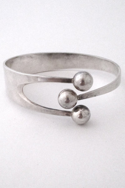 Anna Greta Eker for Plus Designs Norway Scandinavian Modernist silver Jester bracelet