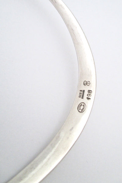 Bent Gabrielsen heavy silver sculptural neck ring & kinetic pendant