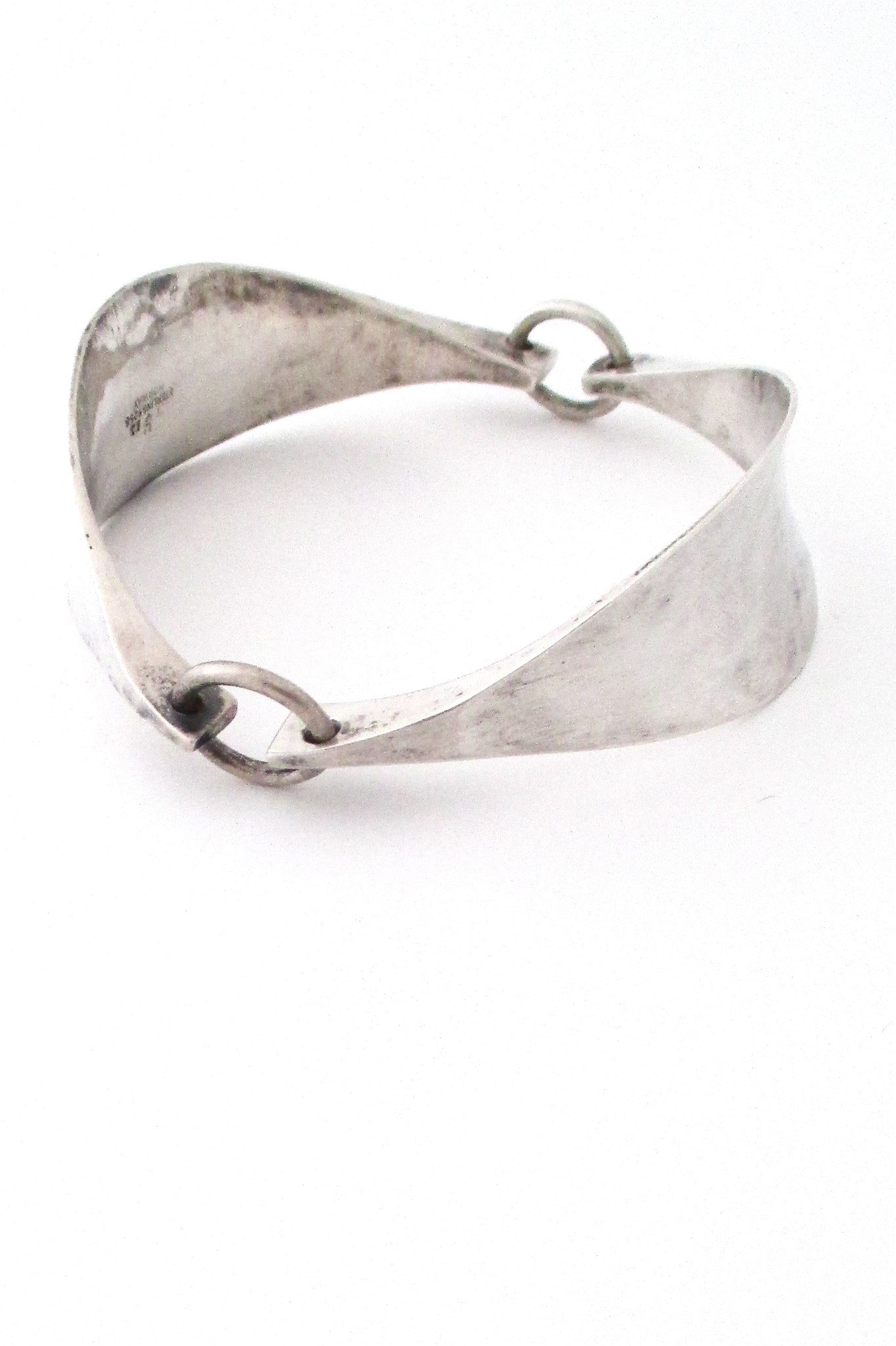 Tone Vigeland for Plus Studios Norway vintage Scandinavian Modernist large silver bracelet