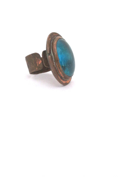 detail Rafael Alfandary Canada vintage brutalist copper aqua glass ring early
