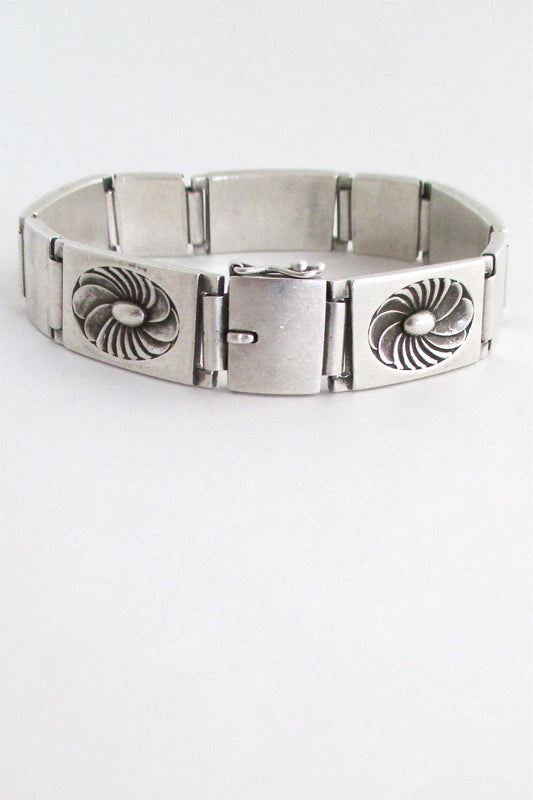 closure Georg Jensen Denmark vintage silver heavy link bracelet # 56 by Henry Pilstrup