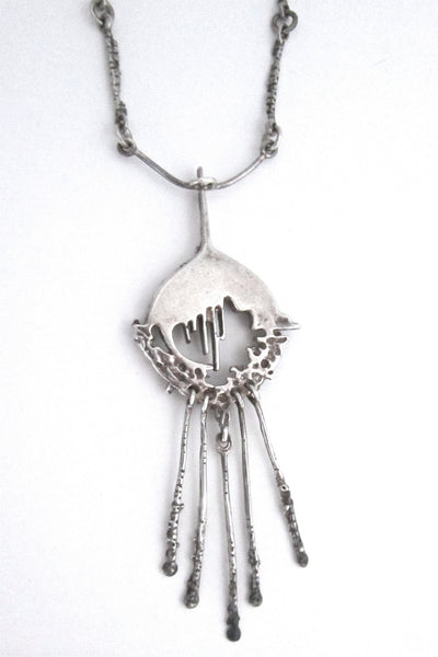 Juhls long kinetic 'Tundra' pendant necklace