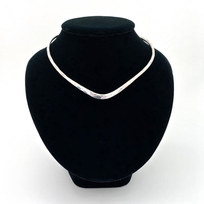 Gerald Stinn hammered silver neck ring