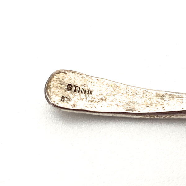 Gerald Stinn hammered silver neck ring