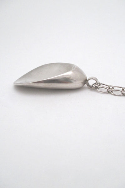 profile Georg Jensen Denmark vintage silver Scandinavian Modernist shell necklace 328 by Nanna Ditzel
