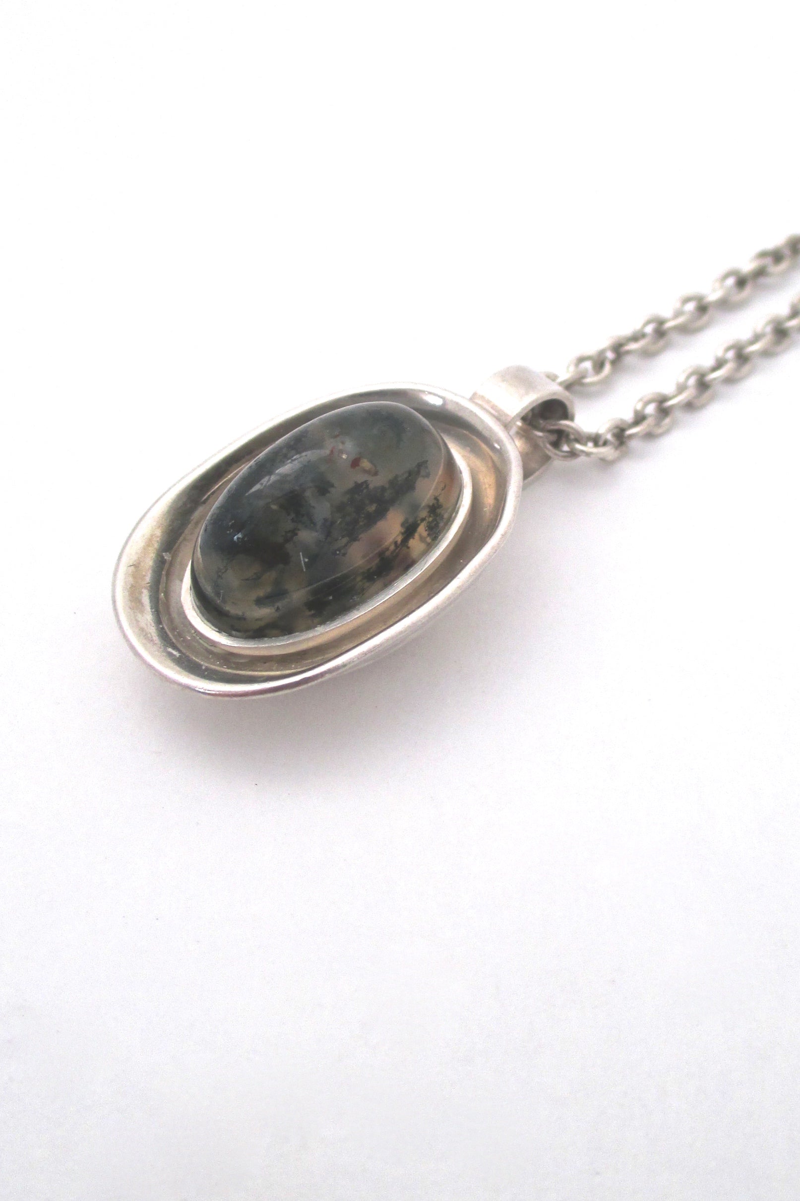 detail Elis Kauppi Kupittaan Kulta Finland vintage silver moss agate pendant necklace