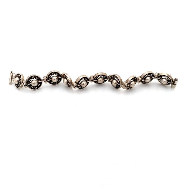 detail Jorma Laine Kultateollisuus Ky Finland vintage silver link bracelet 1971 Scandinavian Modernist jewelry design