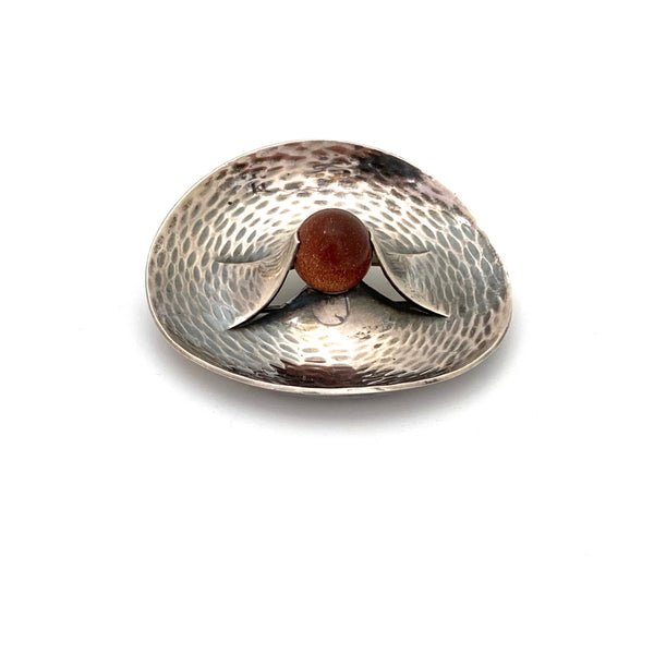 detail Elis Kauppi Kupittaan Kulta Finland vintage silver goldstone brooch 1961 Scandinavian Modernist jewelry design