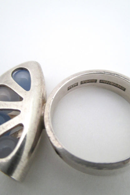Elis Kauppi pale chalcedony 'fan' ring