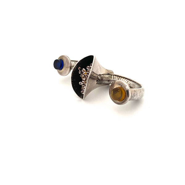 Wal van Heeckeren extraordinary 2 finger ring with fiber optic filaments