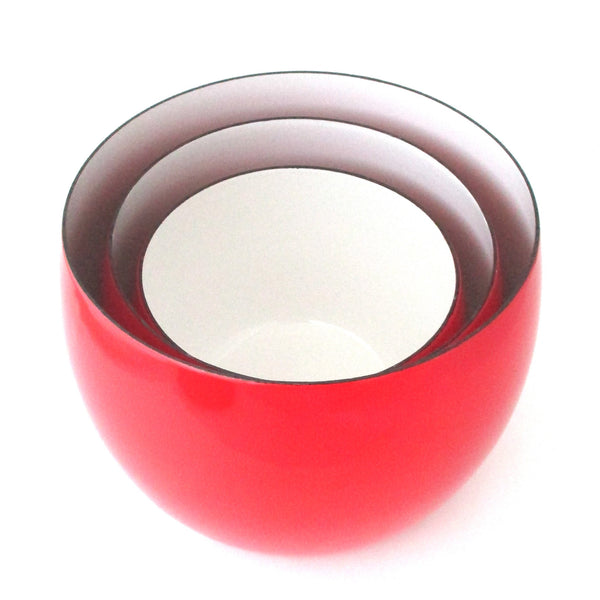 Dansk France vintage enamel set of red bowls by Quistgaard