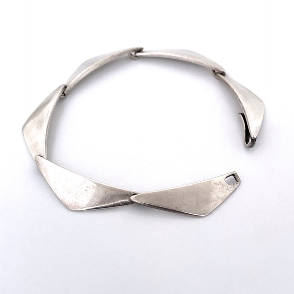 detail Hans Hansen Denmark vintage silver Peaks bracelet Bent Gabrielsen Scandinavian Modernist jewelry design