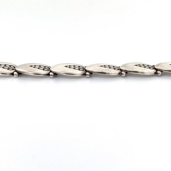 detail Georg Jensen Denmark vintage silver link bracelet 94A Scandinavian Modernist jewelry design