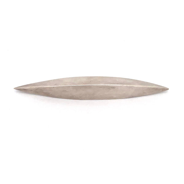 Marcin Zaremski long, sleek silver brooch