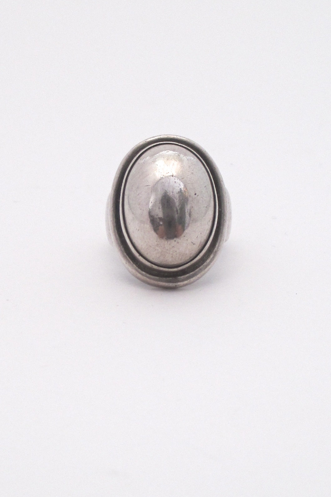 Georg Jensen ring #46A by Harald Nielsen - silver stone