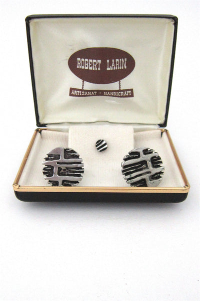 Robert Larin cuff links set