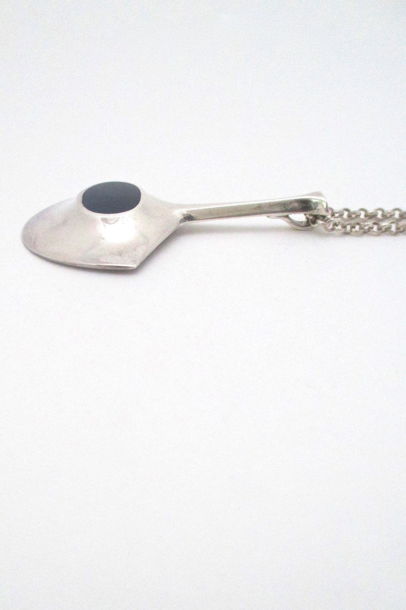 profile David Andersen Norway vintage Scandinavian Modern silver enamel pendant necklace by Bjorn Sigurd Ostern