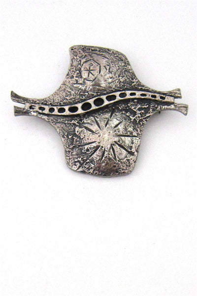 Guy Vidal 'stingray' brooch