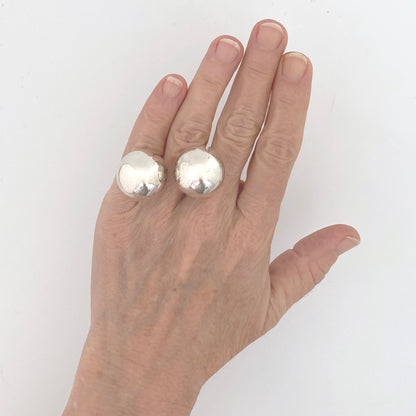 scale vintage silver large spheres ring Modernist jewelry design