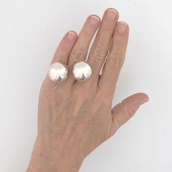 scale vintage silver large spheres ring Modernist jewelry design