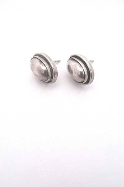 detail Georg Jensen Denmark vintage silver earrings 86B by Harald Nielsen