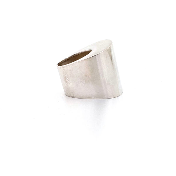 profile Pekka Piekainen Finland vintage silver extra large sleek ring Scandinavian Modernist jewelry design