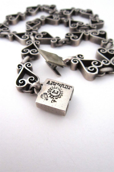Arte en Plata hearts necklace