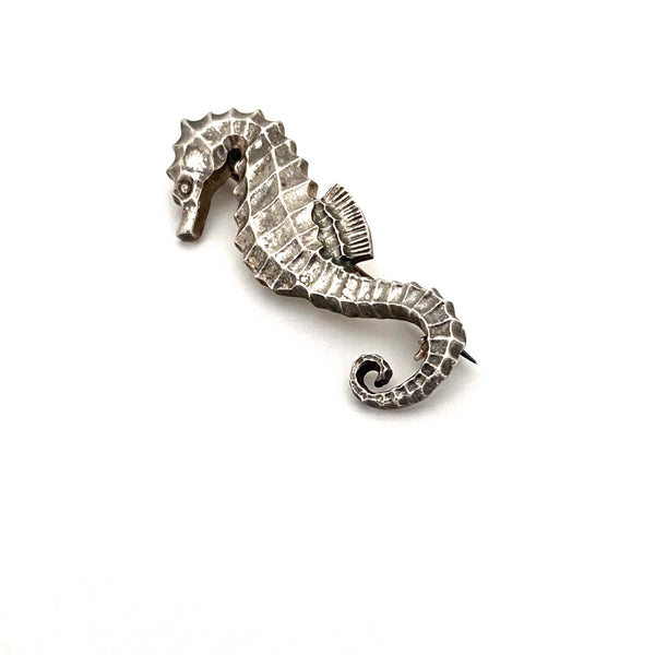 nicely detailed silver seahorse brooch ~ E Dragsted